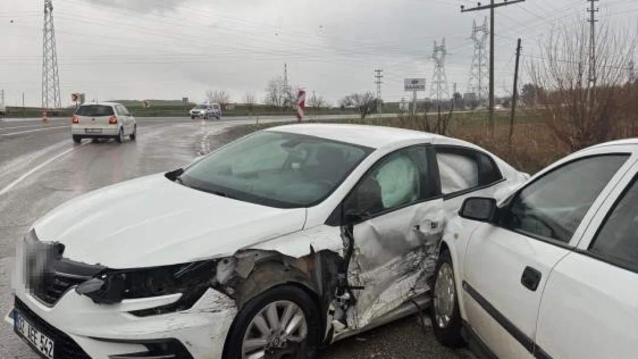 Adıyaman’da zincirleme kaza kamerada