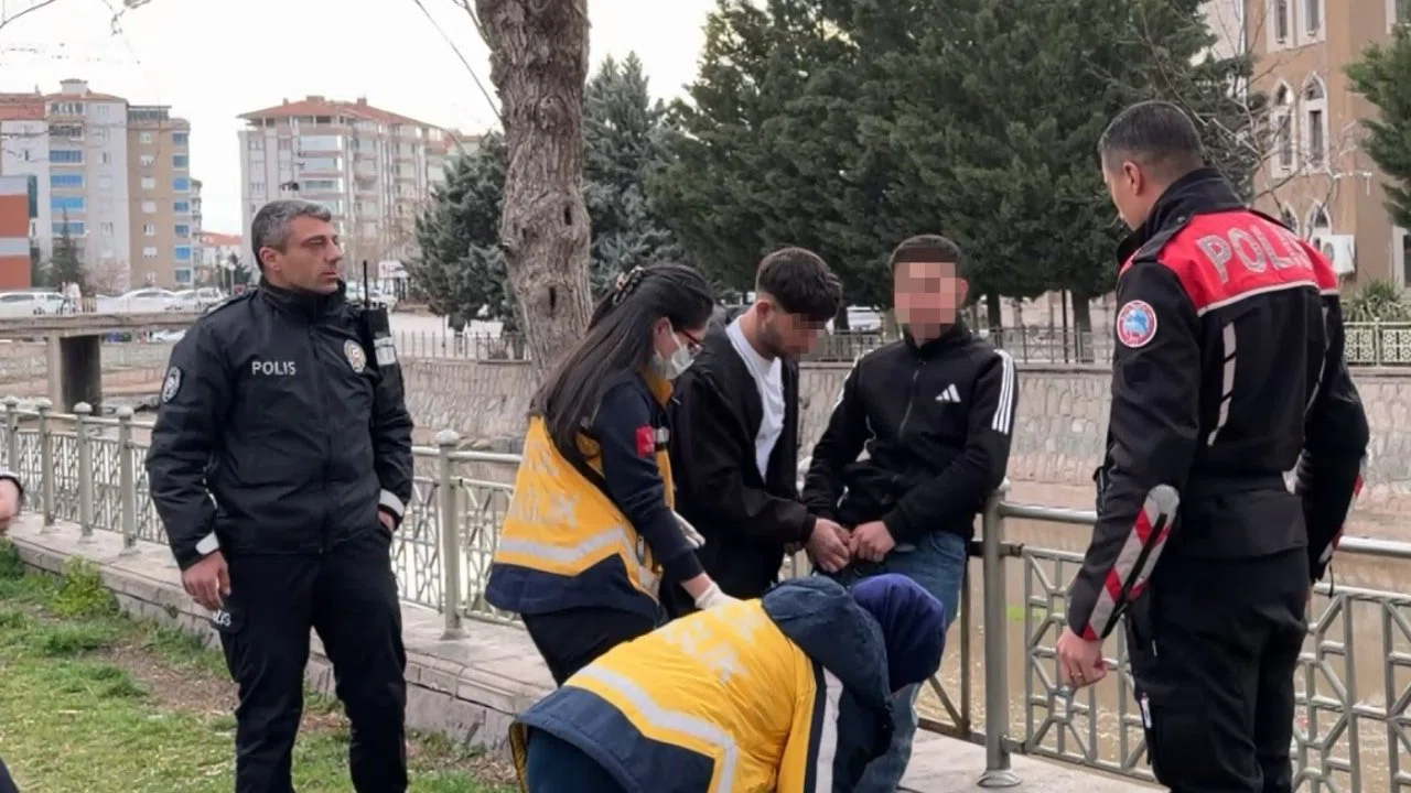 Aksaray’da akranı tarafından bıçaklanan 16 yaşındaki çocuk yaralandı