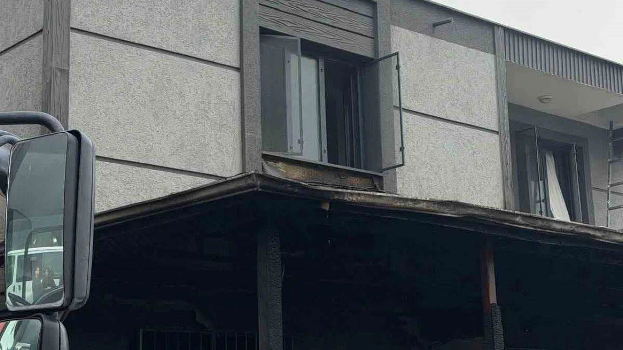 Antakya’da ev yangını