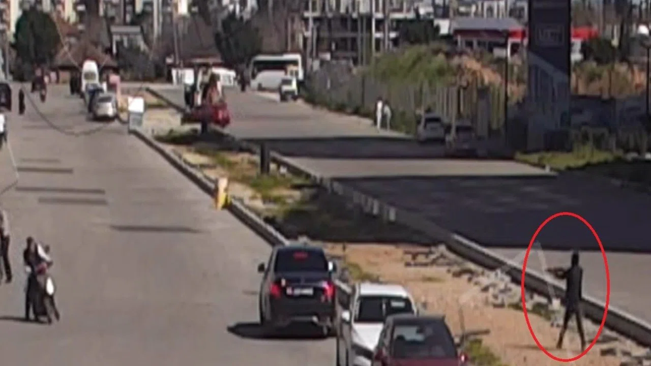 Antalya’da otomobile ’60 milyon TL’ kurşunu