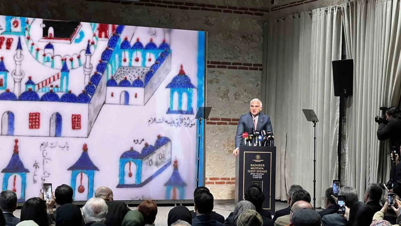 ’Ayasofya Hattatı’ Kazasker Mustafa İzzet Efendi’ye büyük vefa