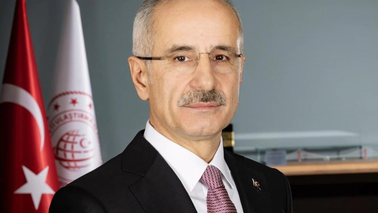 Bakan Uraloğlu: "İran, Irak, Suriye, Lübnan ve Ürdün seferleri 6 Mart tarihine kadar iptal edildi"