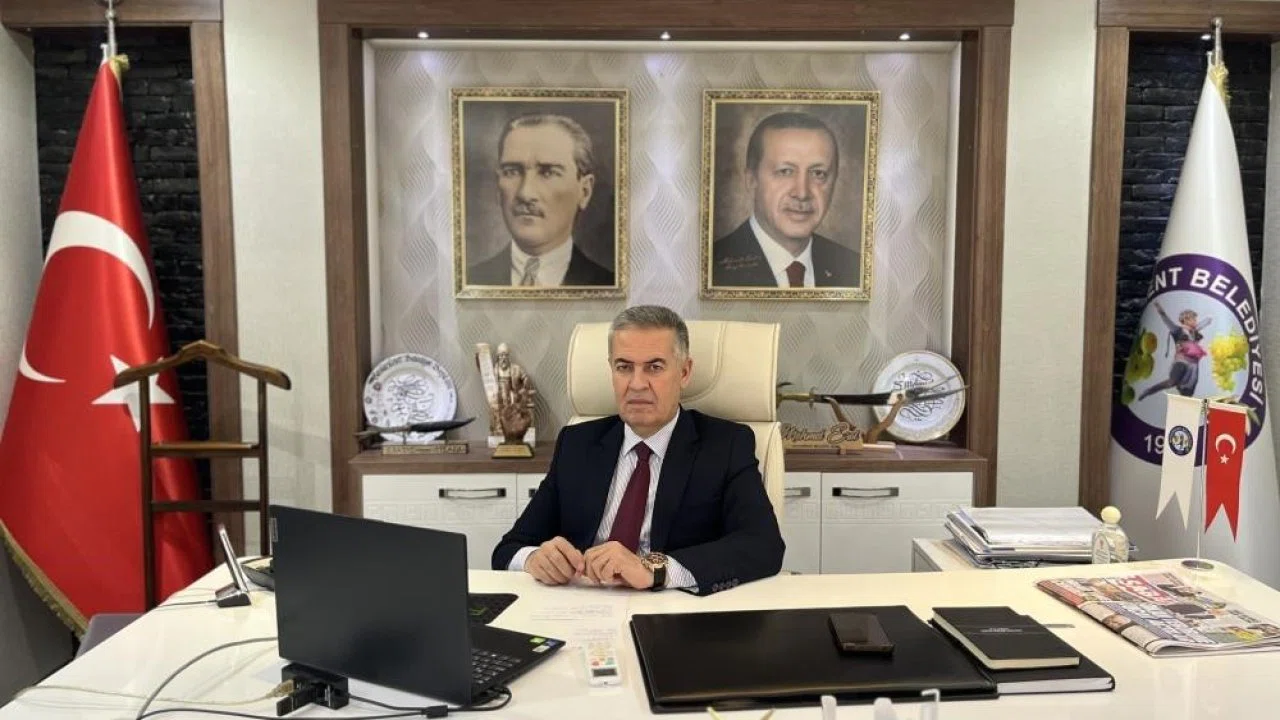 Başkan Erol: "Bayramlar, gönüllerin birleştiği, kırgınlıkların unutulduğu en özel zamanlardır"