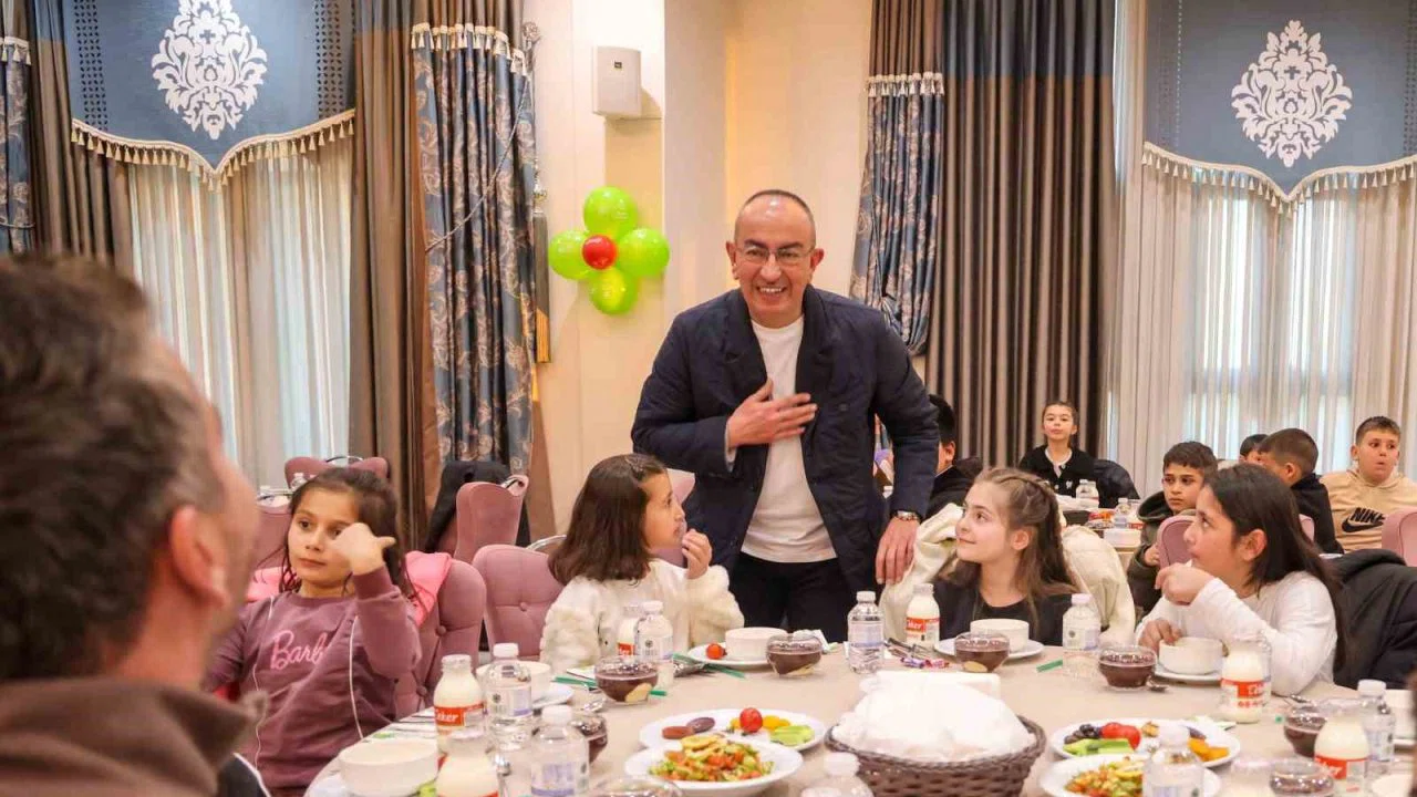 Başkan Kavuş, çocukların ilk oruç ve ilk iftar heyecanını paylaştı