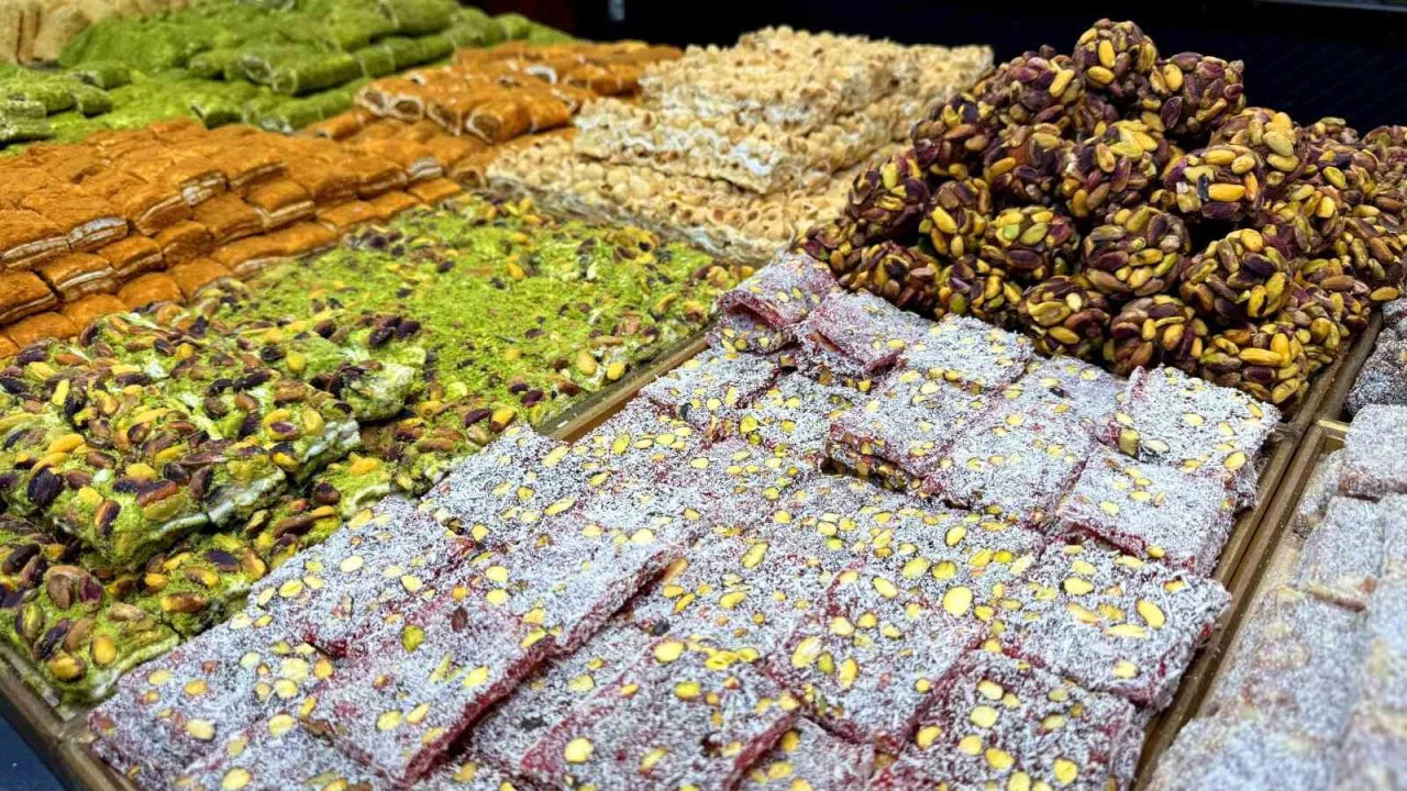 Bayram öncesi lokum ve şekerleme satışları arttı