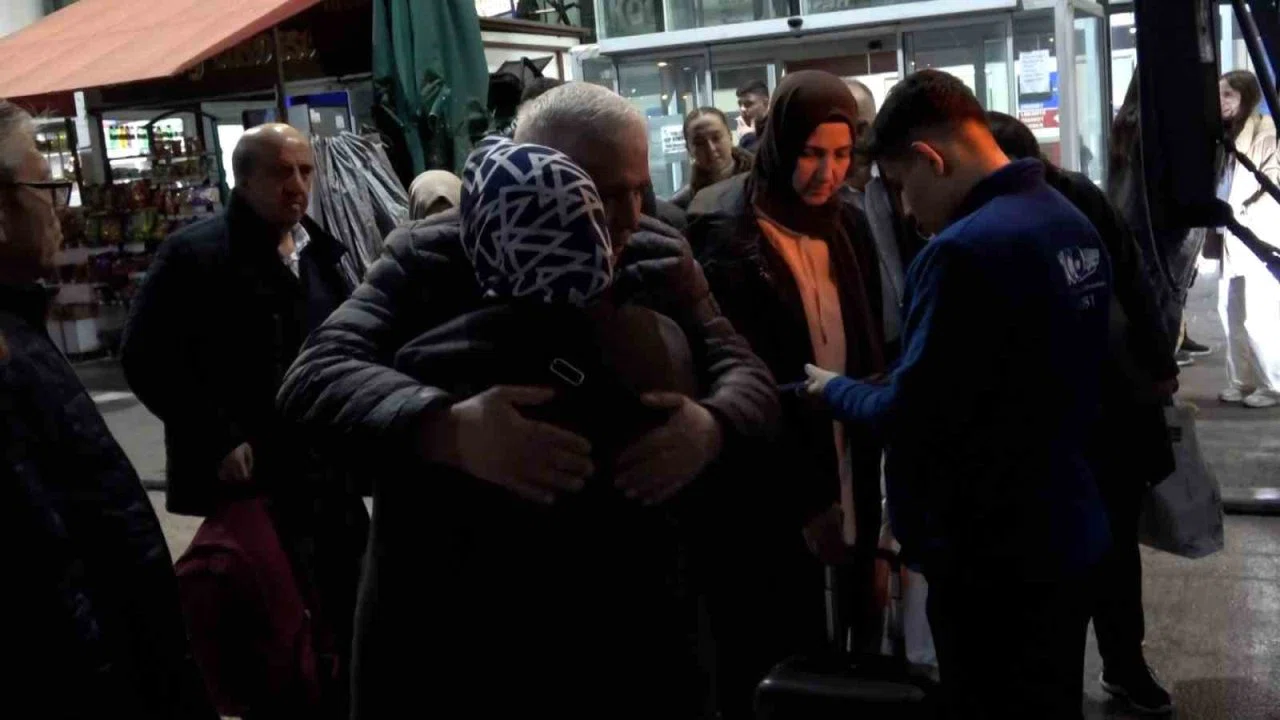 Bolu Otogarı’nda dönüş yoğunluğu başladı