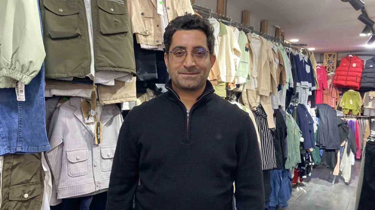 Bursa’da bayram yoğunluğunu fırsat bilen 2 kadın 16 bin liralık ürün çaldı