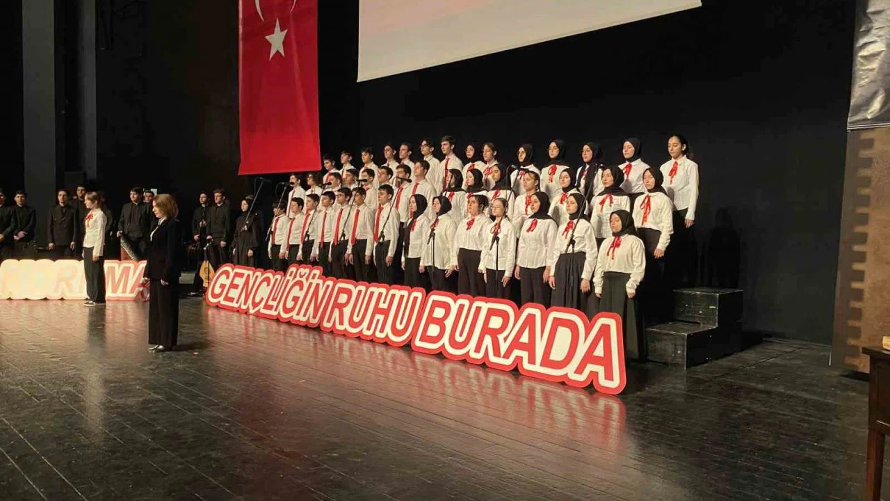 Bursa’da İstiklal Marşı’nın kabulünün 105. yılı törenle anıldı