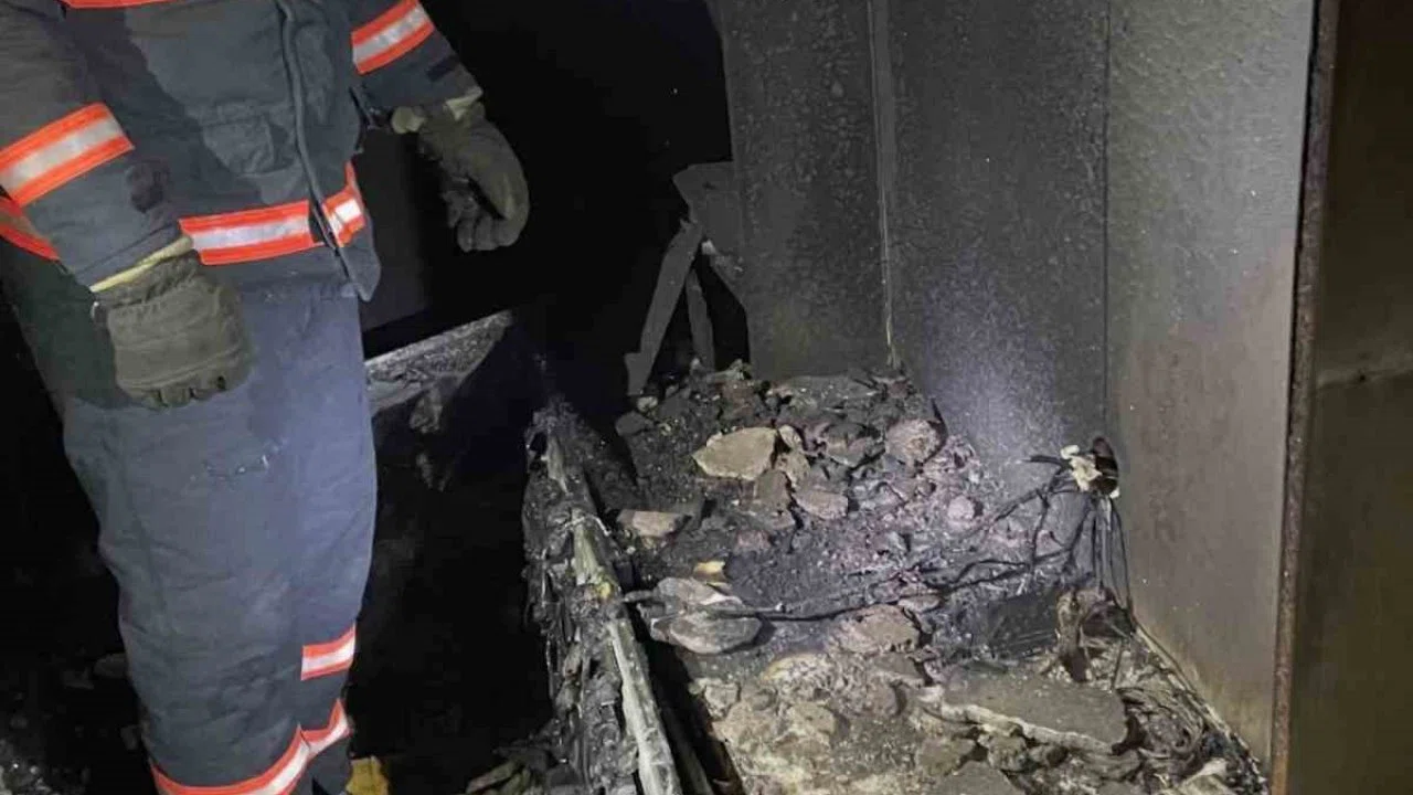 Çankırı’da korkutan ev yangını