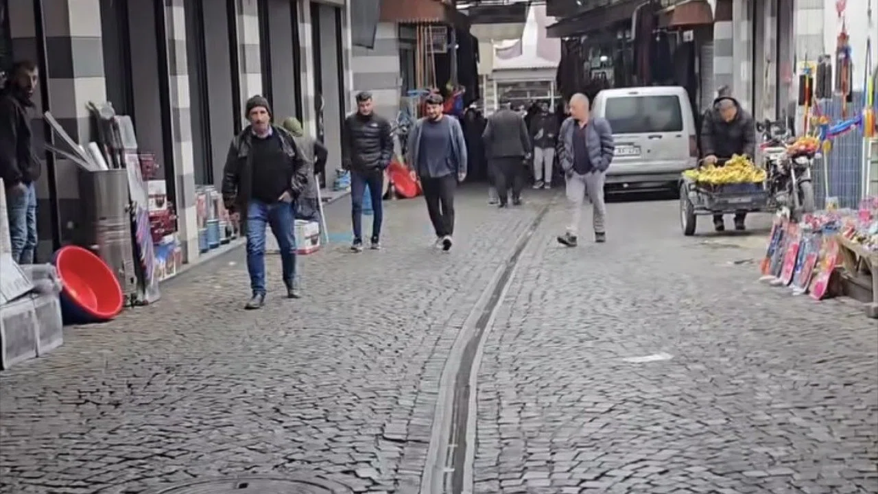 Çermik’te bayram alışverişi telaşı