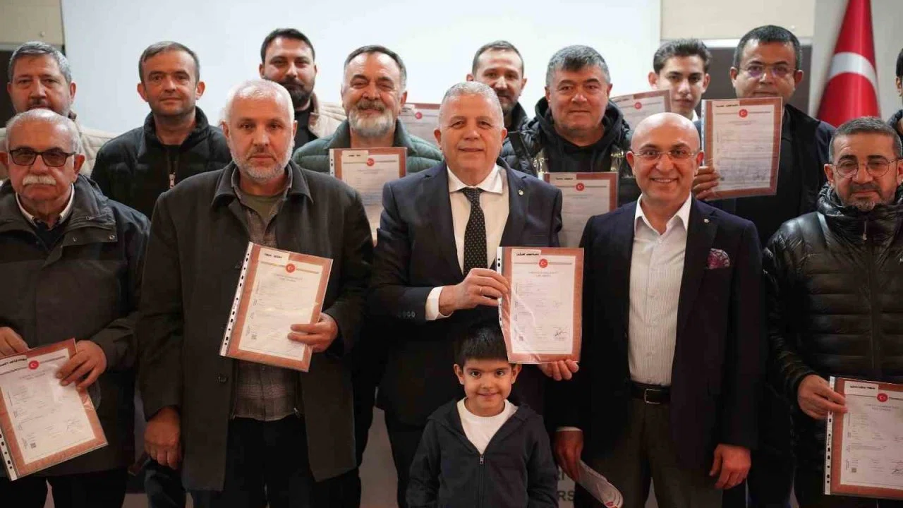 Dev projede tapular teslim edildi