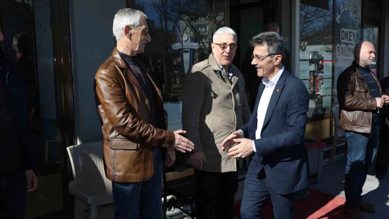 Erenler’de mahalle buluşmaları sürüyor