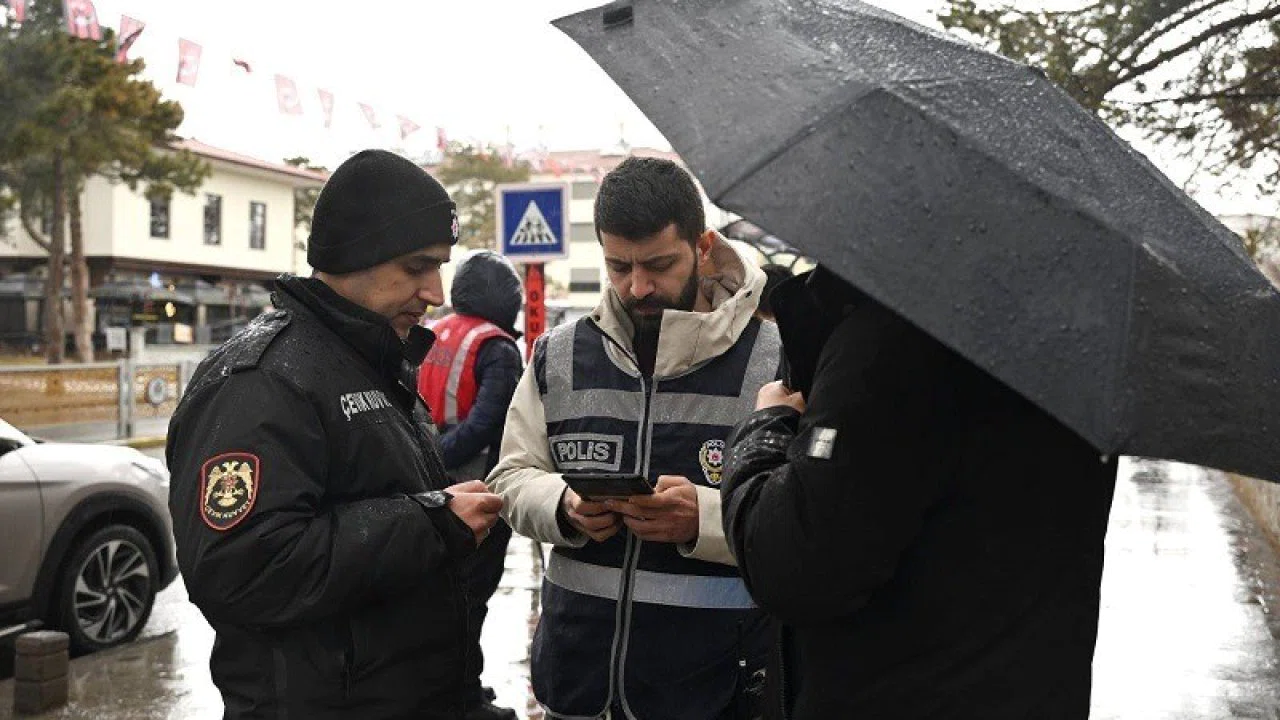 Erzincan’da bayram öncesi güvenlik ve sağlık tedbirleri artırıldı