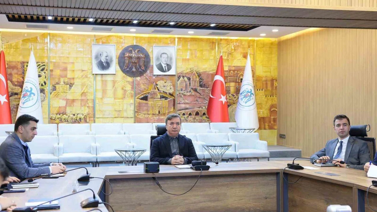 Erzincan’da spor ve turizm yatırımları masaya yatırıldı