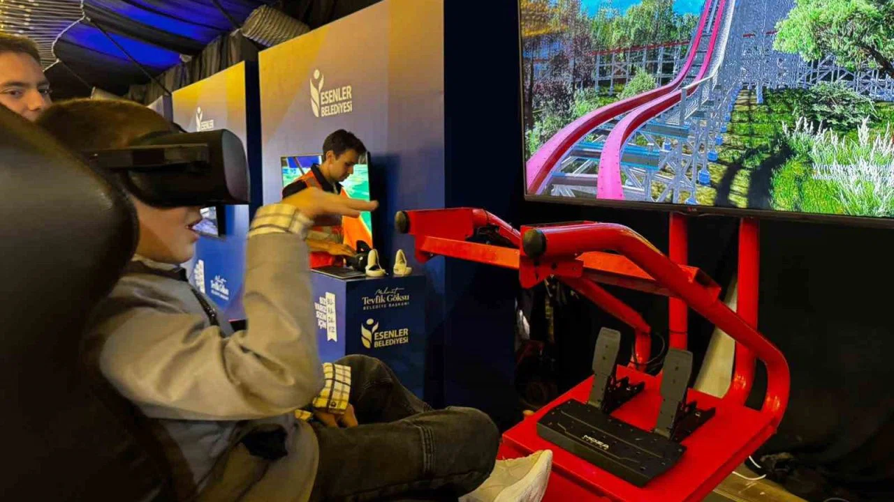 Esenler’de çocuklar bayram coşkusunu yaşadı