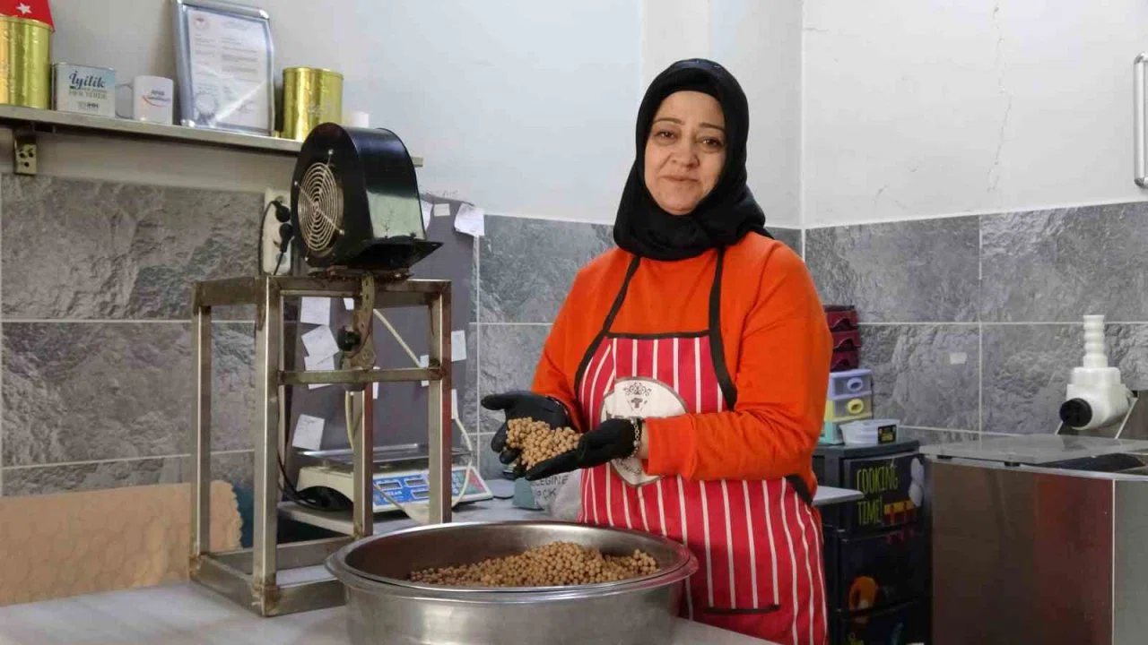 Gaziantep’te kadınların bayram için yuvalama mesaisi başladı