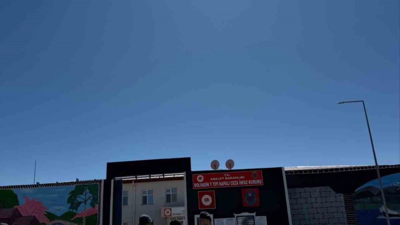 Hapis cezasıyla aranan şahsı jandarma yakaladı