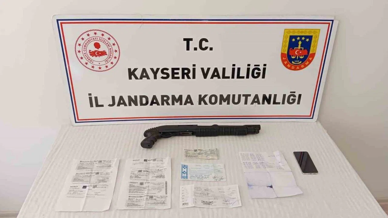 Jandarma tefeciye göz açtırmadı