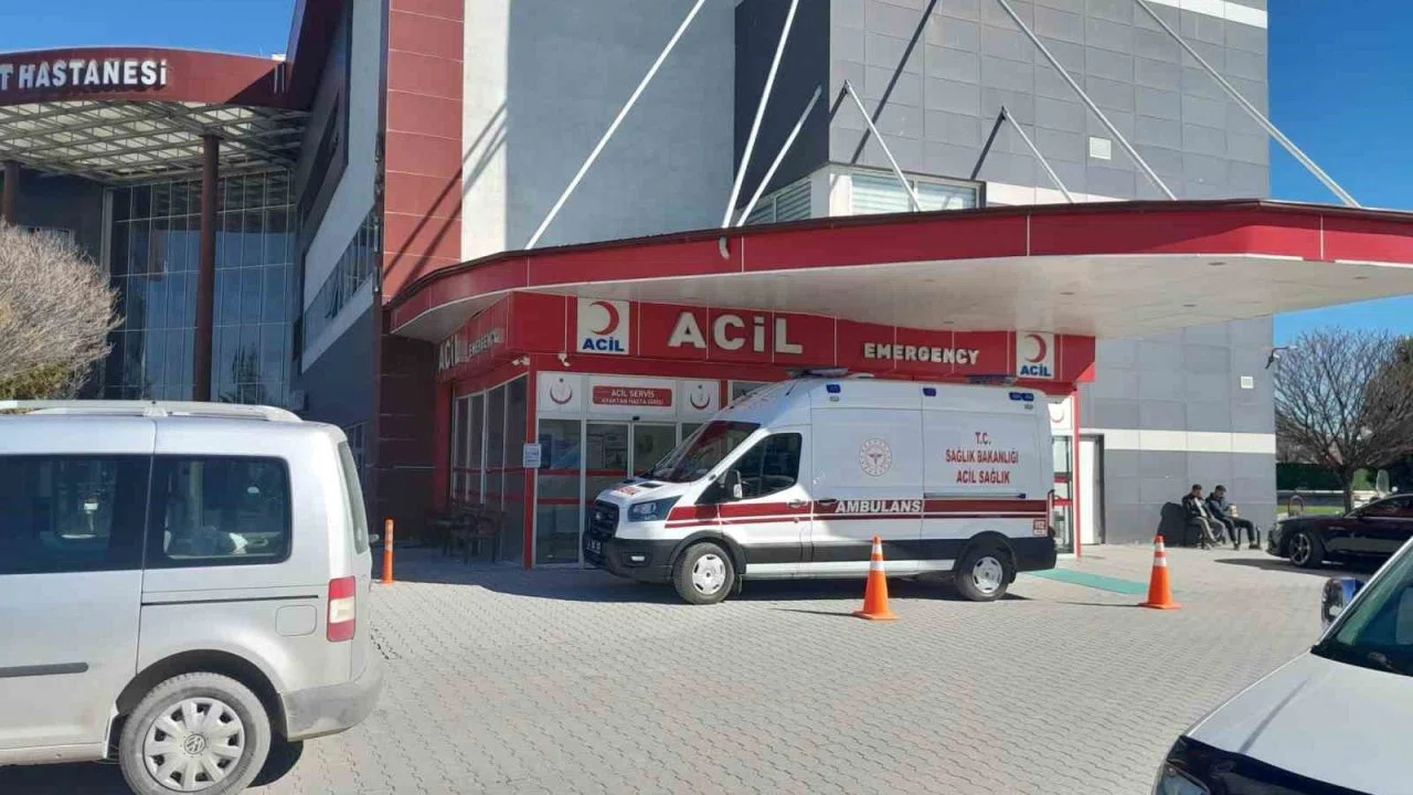 Karapınar’da motosikletin çarptığı yaya yaralandı