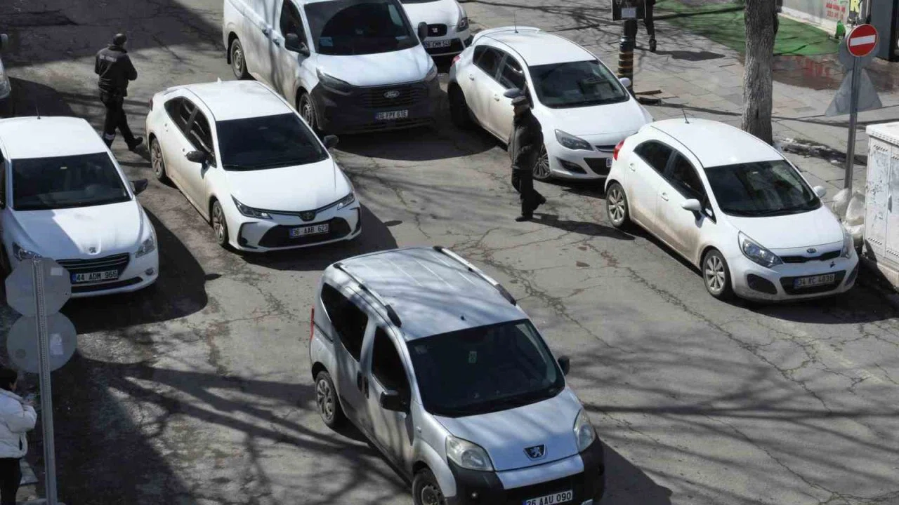 Kars’ta trafiğe kayıtlı araç sayısı 55 bin 158’e ulaştı