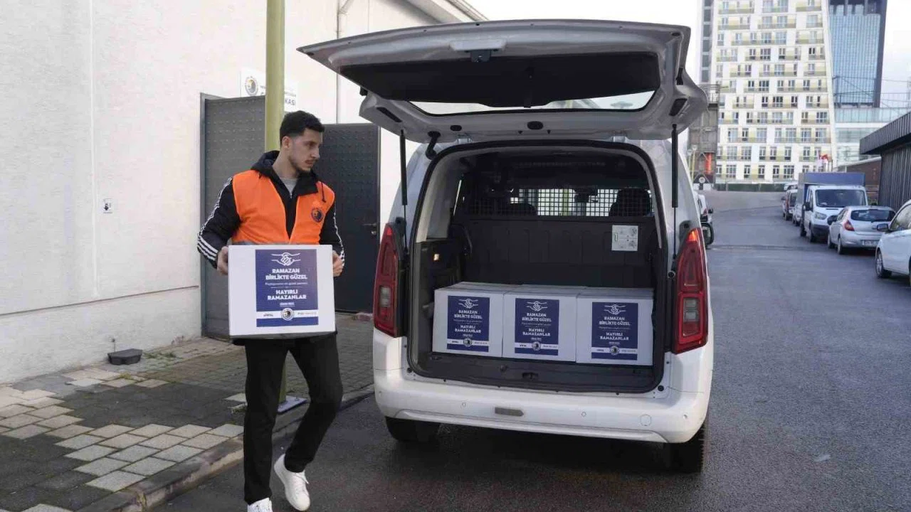 Kartal’da sosyal dayanışma ağı hanelere ulaştı: Ramazan destekleri tamamlandı