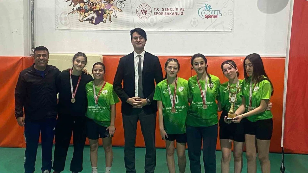 Köyceğizli öğrenciler Futsal’da İl ikincisi oldu