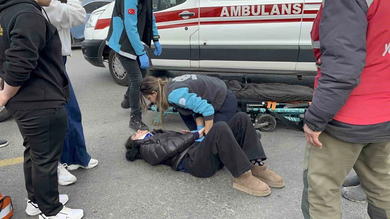 Menteşe’de yarım saat arayla iki motosiklet kazası: 3 yaralı