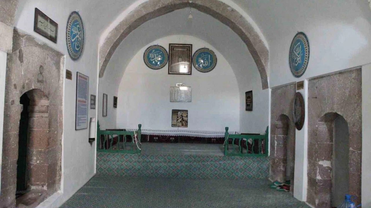 Mimariden tasavvufa: Mahperi Hatun’un Şeyh Turesan ile bıraktığı izler