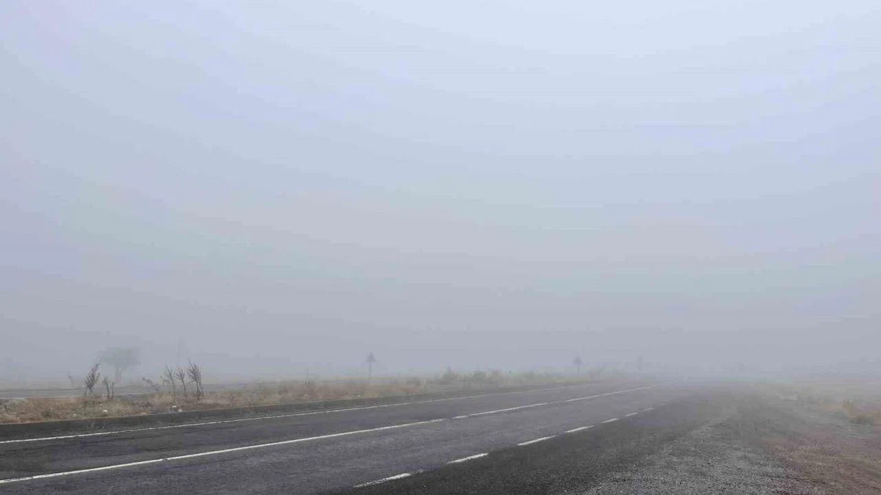 Niğde’nin yüksek kesimlerinde sis etkili oldu