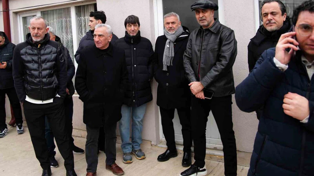 Orhan Kaynak son yolculuğuna uğurlandı