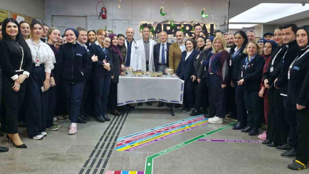 Özel İmperial Hastanesi’nde bayramlaşma