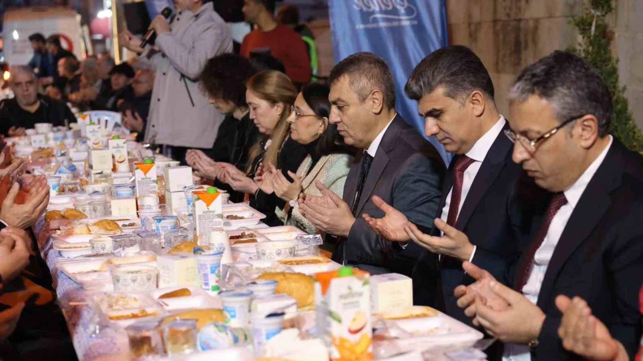 Ramazan’ın ruhu Akdeniz’de yaşandı