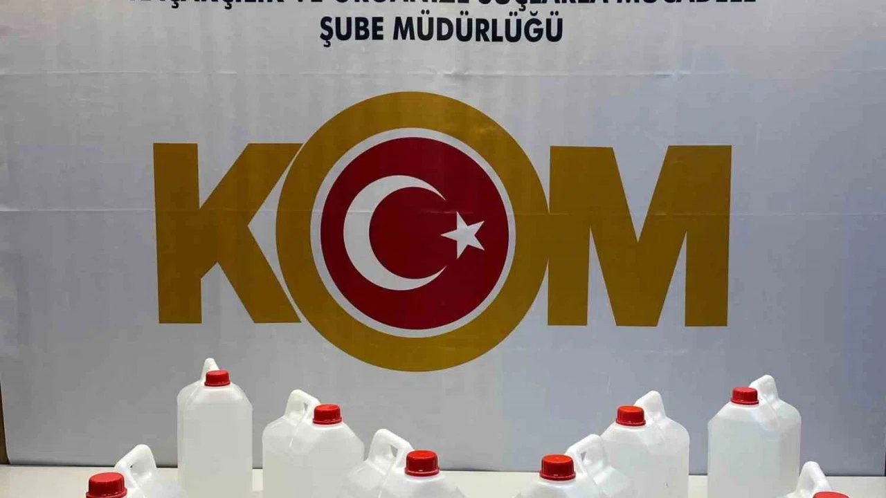 Samsun’da 40 litre kaçak etil alkol ele geçirildi