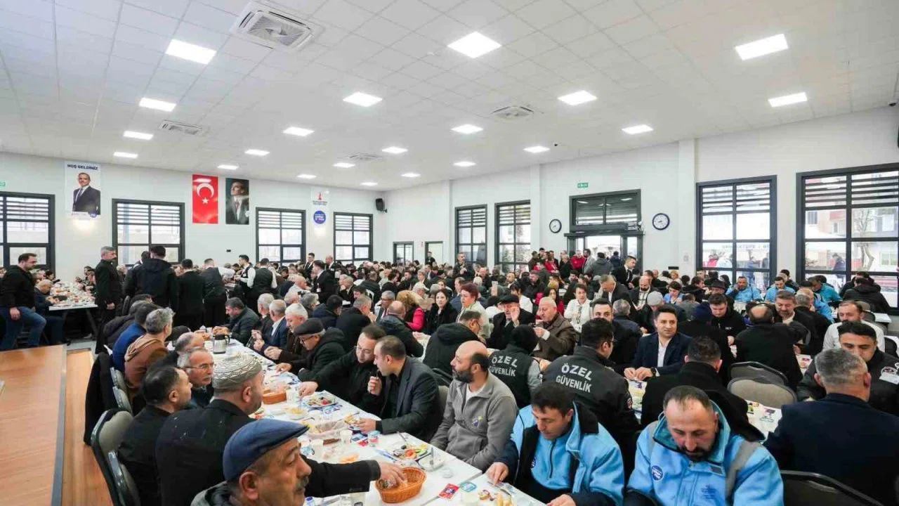 Sancaktepe’de bayram coşkusu "geleneksel bayram kahvaltısı" ile taçlandı