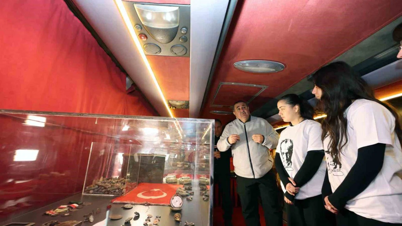 Talas’ta tarih okullara taşındı