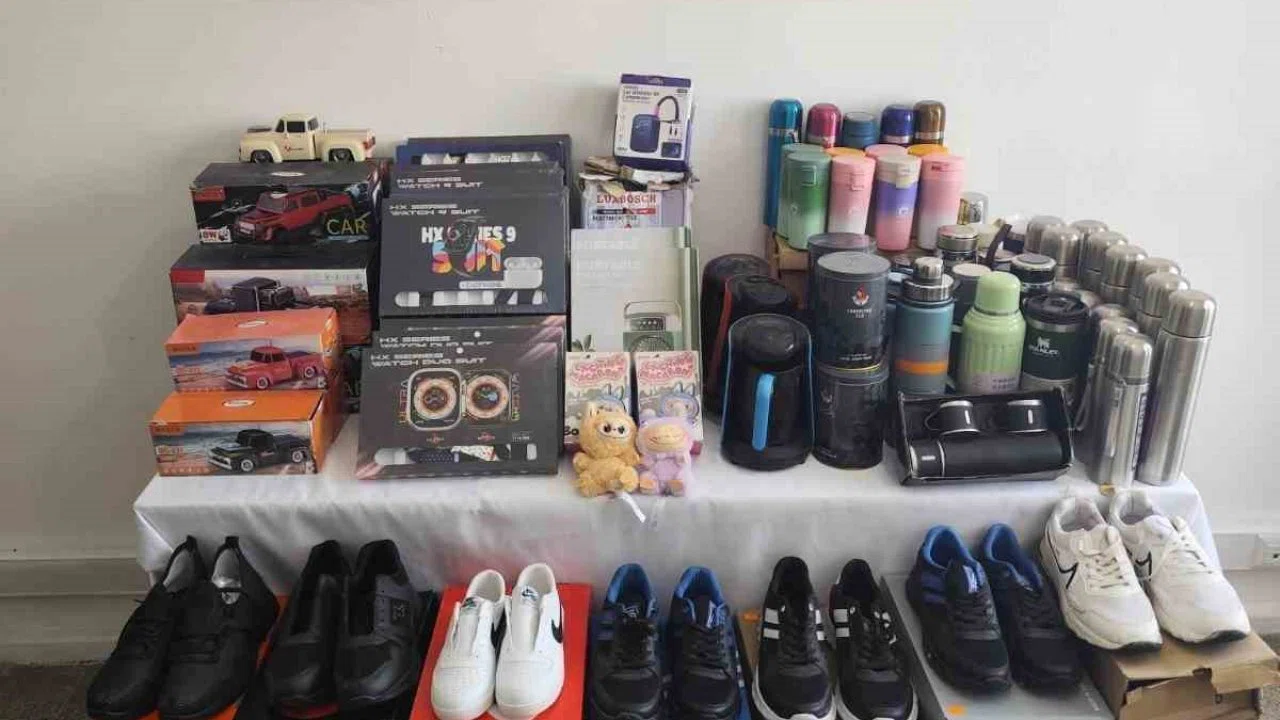 Van’da 209 parça kaçak eşya ele geçirildi