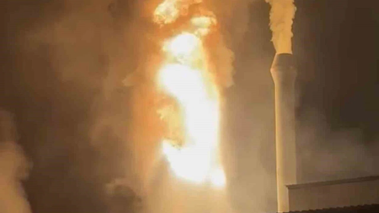 Yağ kazanı patlayan entegre tesisi alev alev yandı