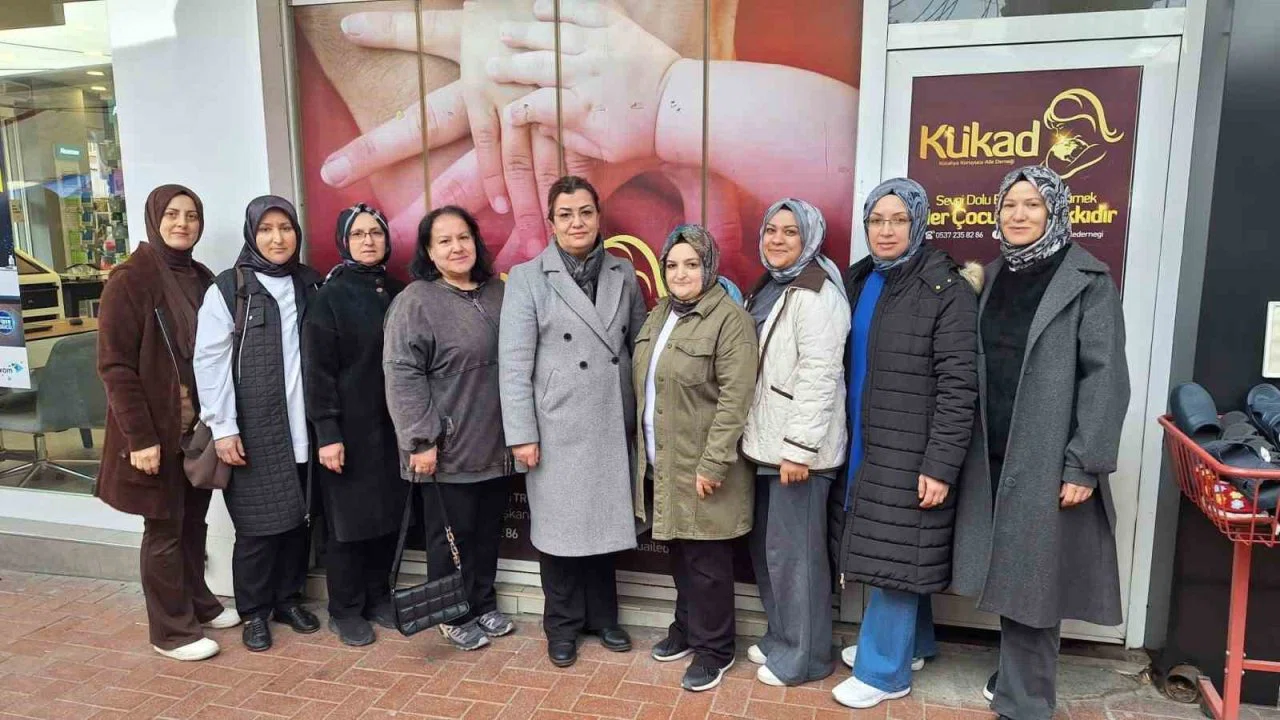 Yardım faaliyetleriyle ihtiyaç sahibi ailelere ve çocuklara destek oldular