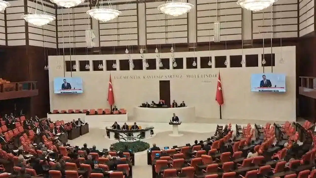 Meclis'te Şehit ve Gazi Düzenlemeleri Gündeme Alındı, Çerçeve Yasa Pazartesi Görüşülecek