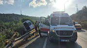 Bodrum trafiğinde tehlikeli oyun: Turist minibüsünü şarampole uçurdu