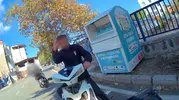 İzmir'de vicdansızlık kamerada: Kuryeye çarptı, itiraf edip kayıplara karıştı