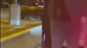 İzmir'de vicdanları sızlatan anlar: 9 aylık bebeğin olduğu aracı durdurup dehşet saçtılar