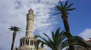 İzmir'in zamansız imzası: 125 yıldır Konak'ın merkezinde yükseliyor