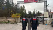 Afyonkarahisar jandarmasından kaçanlara geçit yok: 42 gözaltı