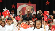Miniklerden Cumhuriyet coşkusu: Turgutlu'da sahne onların