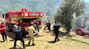 Bodrum’da yangın nöbeti: Belediye ekipleri 16 noktada alevlere geçit vermedi