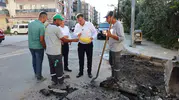 Alaşehir’de ter döken işçilere başkan sürprizi: Çocukluk anılarıyla serinlettiler