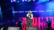 Çivril’de müzik şöleni: Emre Fel meydanı coşturdu