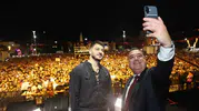 Manisa’da 8 Eylül coşkusu: Cumhuriyet Meydanı Semicenk ile inledi