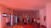 Bodrum'da spor rüzgarı: 500'ü aşkın kişi pilatesle zinde kalıyor